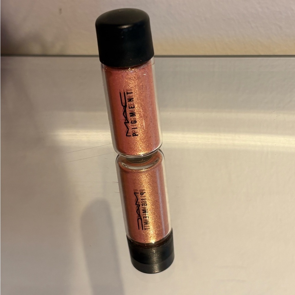 Mac pigment eyeshadow